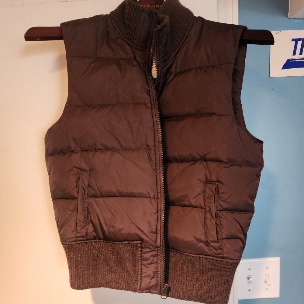 Old Navy Womens small puffer vest